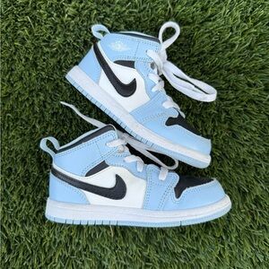 Kids Nike High Top Dunks Sneakers